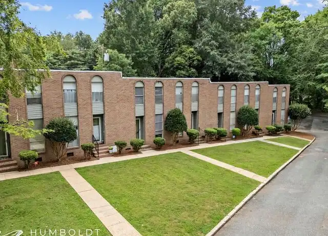 Property at 301 Eagle Rd Unit 5, Belmont, NC, 28012, 2 beds, 1.5 baths, [object Object]