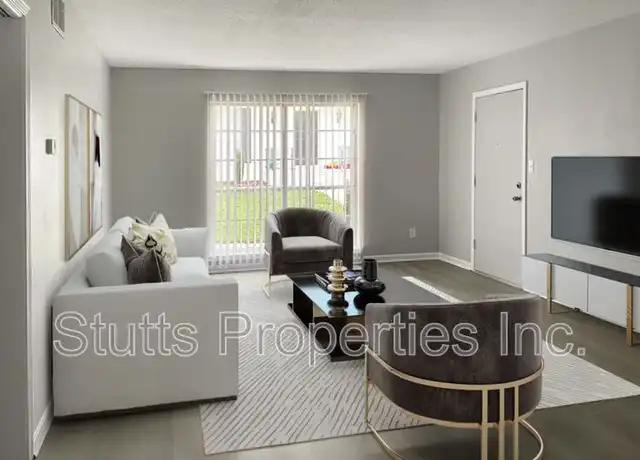 Property at 1975 Darby Dr Unit D-2, Florence, AL, 35630, 2 beds, 1.5 baths, [object Object]