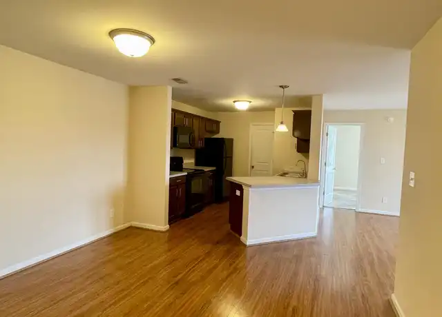 Property at 101 Colonnade St Unit 302, Lynchburg, VA, 24502, 3 beds, 2 baths, [object Object]
