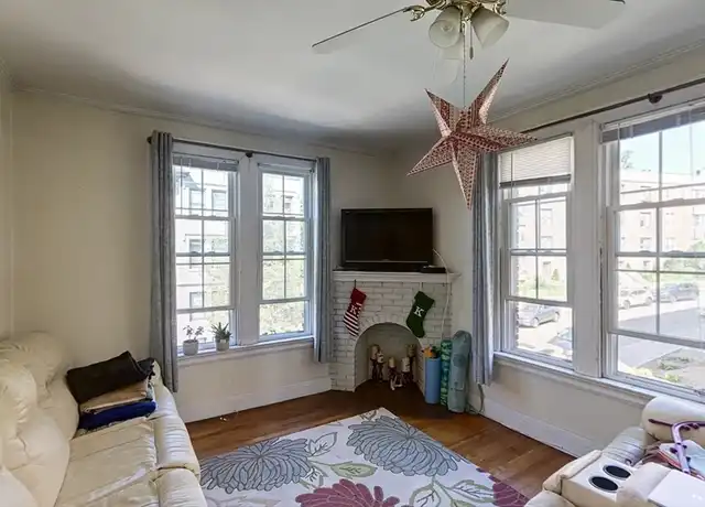 Property at 15 Glenville Ave Unit 8, Allston, MA, 02134, 2 beds, 1 bath, [object Object]