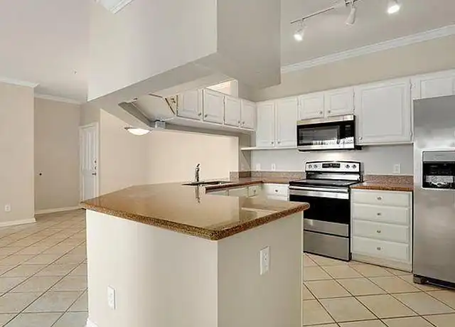 Property at 2111 Welch St, Houston, TX, 77019, 1 bed, 1 bath, [object Object]