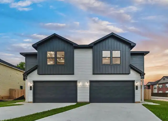 Property at 518 Clinton St Unit A, Conroe, TX, 77301, 3 beds, 2.5 baths, [object Object]