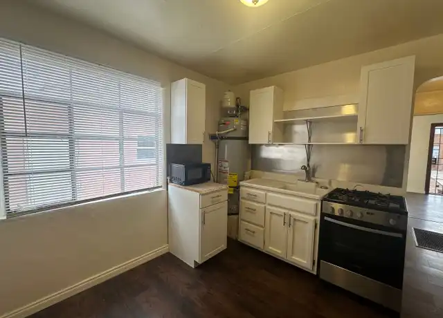Property at 811 Roma Ave NW Apt D, Albuquerque, NM, 87102, 0 beds, 1 bath, [object Object]
