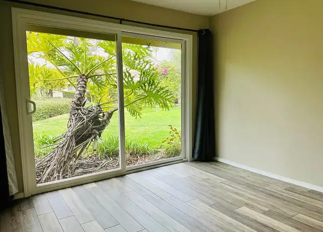 Property at 290 Moreton Bay Ln #1, Goleta, CA, 93117, 1 bed, 1 bath, [object Object]