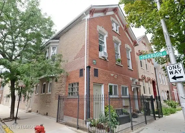 Property at 846 N Hermitage Ave Unit 2R, Chicago, IL, 60622, 4 beds, 2 baths, [object Object]