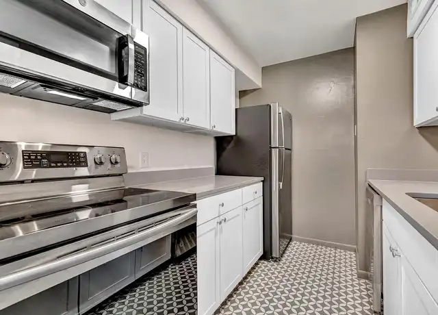 Property at Rosewood Commons - 2820 Hazelwood Dr, Nashville, TN, 37212, 2 beds, 1 bath, [object Object]
