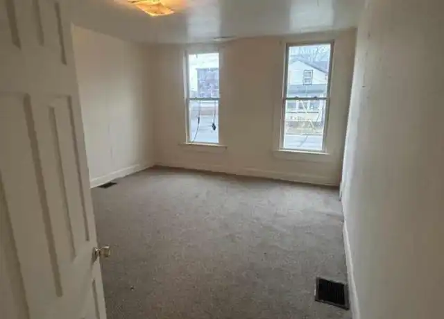 Property at 908 Schuyler St Unit 1A, Utica, NY, 13502, 3 beds, 1 bath, [object Object]