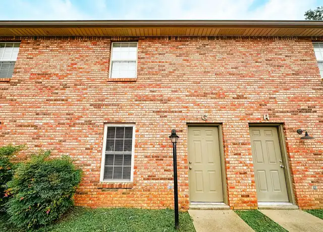 Property at 108 Ballygar St Unit G, Clarksville, TN, 37043, 2 beds, 1.5 baths, [object Object]