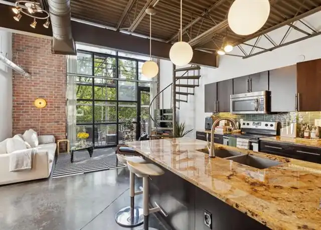 Property at 3110 Thomas Ave #303, Dallas, TX, 75204, 1 bed, 1.5 baths, [object Object]