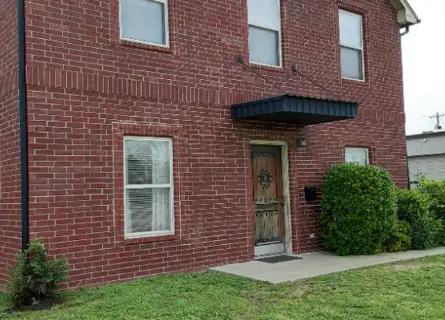 Property at 101 W Linn St Unit OK, Norman, OK, 73069, 3 beds, 2.5 baths, [object Object]