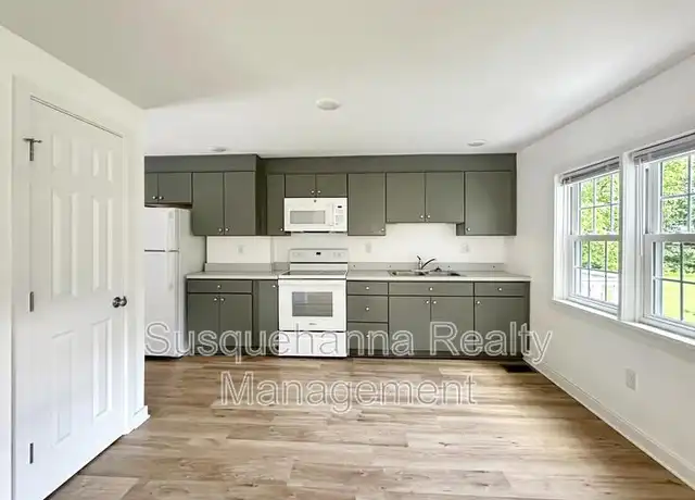 Property at 169 Engle Ln, Manheim, PA, 17545, 2 beds, 1 bath, [object Object]