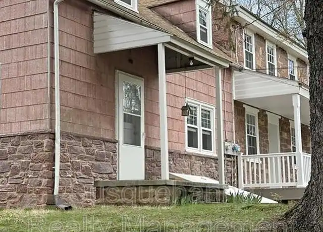 Property at 169 Engle Ln, Manheim, PA, 17545, 2 beds, 1 bath, [object Object]
