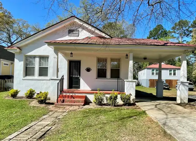 Property at 611 Howard St, Columbia, SC, 29205, 3 beds, 2 baths, [object Object]