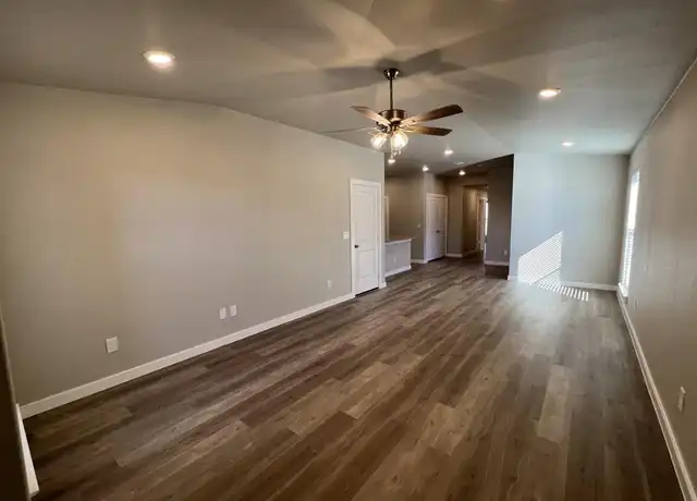 Property at 2009 Bryan Ave Unit A, Wolfforth, TX, 79382, 3 beds, 2 baths, [object Object]