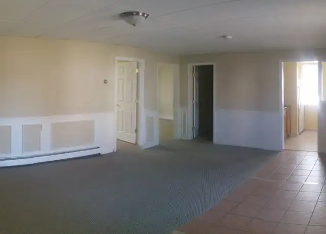 Property at 210 Amory St Unit 218-1 Amory, Manchester, NH, 03102, 2 beds, 1 bath, [object Object]