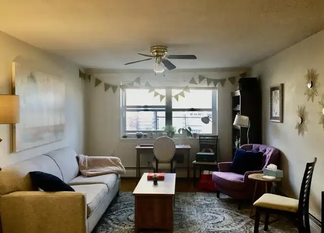 Property at 12 Commonwealth Ct, Brighton, MA, 02135, 2 beds, 1 bath, [object Object]
