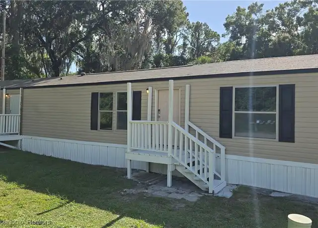 Property at 4 Crawford Dr, Lake Placid, FL, 33852, 3 beds, 2 baths, [object Object]
