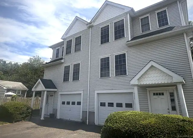 Property at 939 Tunxis Hill Rd, Fairfield, CT, 06825, 3 beds, 2.5 baths, [object Object]