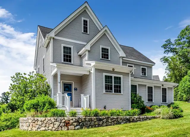Property at 130 Black Horse Pl Unit 130, Concord, MA, 01742, 3 beds, 3.5 baths, [object Object]
