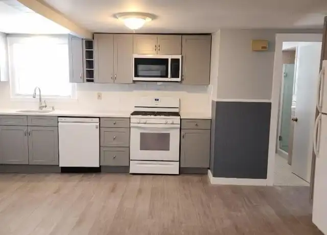 Property at 26 North St, Madison, NJ, 07940, 2 beds, 1 bath, [object Object]