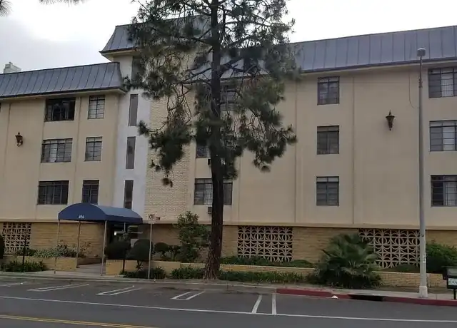 Property at Harvard Apartments - 456 S Harvard Blvd, Los Angeles, CA, 90020, 0-1 beds, 1 bath, [object Object]