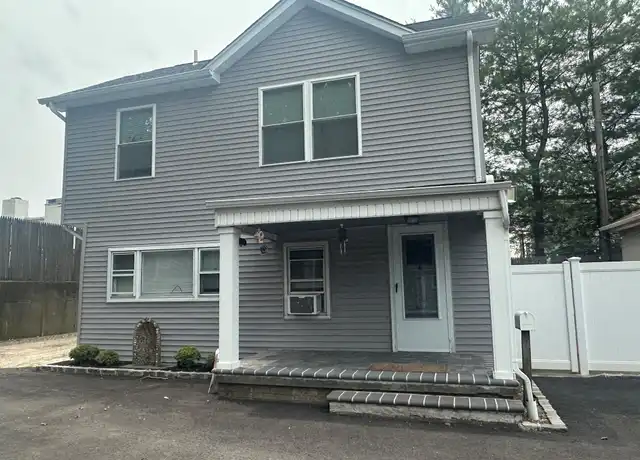 Property at 8 1/2 Valentine Ave, Glen Cove, NY, 11542, 4 beds, 2 baths, [object Object]