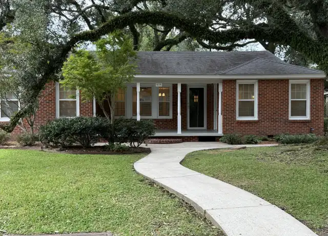 Property at 519 W Saint Louis St, Lafayette, LA, 70506, 3 beds, 2 baths, [object Object]
