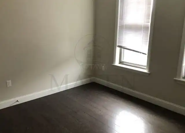 Property at 6 Mount Pleasant St Unit 403, Somerville, MA, 02145, 3 beds, 1 bath, [object Object]