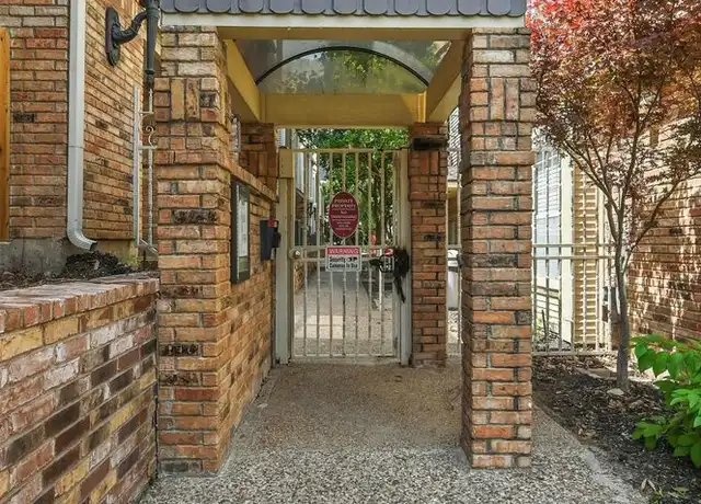 Property at 5325 Bent Tree Forest Dr #1108, Dallas, TX, 75248, 1 bed, 1 bath, [object Object]