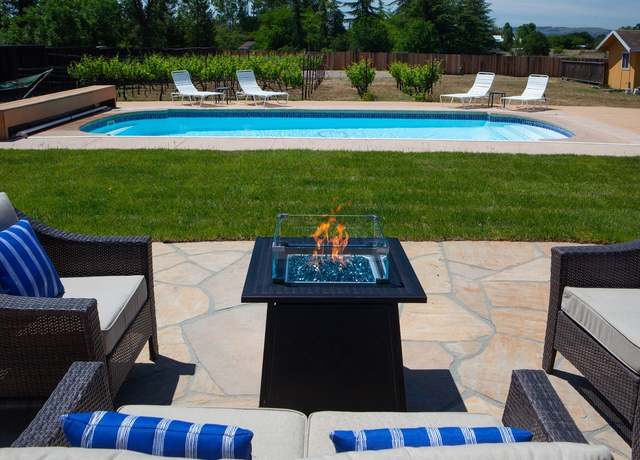 Photo of 1695 Lovall Valley Rd, Sonoma, CA 95476