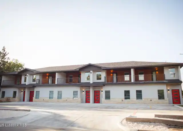 Property at 3404 25th St Unit 4, Lubbock, TX, 79410, 4 beds, 4.5 baths, [object Object]