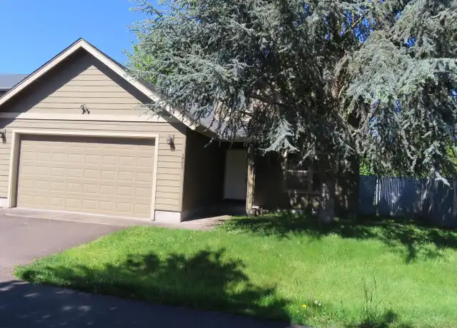 Property at 3762 Barger Dr, Eugene, OR, 97402, 4 beds, 2.5 baths, [object Object]