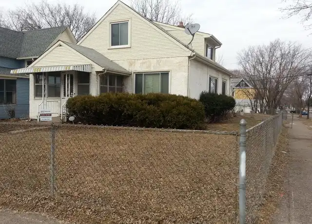 Property at 981 Iglehart Ave, Saint Paul, MN, 55104, 4 beds, 1 bath, [object Object]
