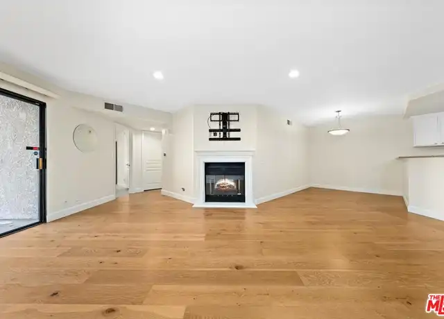 Property at 1633 S Bentley Ave #101, Los Angeles, CA, 90025, 2 beds, 2 baths, [object Object]
