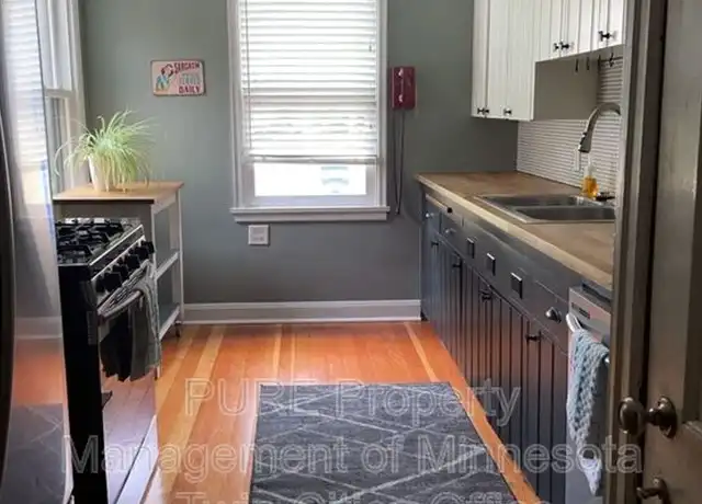 Property at 2076 Juliet Ave, Saint Paul, MN, 55105, 3 beds, 1.5 baths, [object Object]