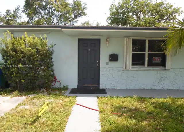 Property at 60 NE 184th Ter Unit 62, Miami, FL, 33179, 2 beds, 1 bath, [object Object]