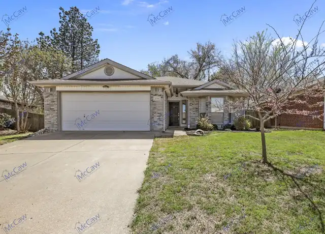 Property at 5719 Colebrook Trl, Arlington, TX, 76017, 3 beds, 2 baths, [object Object]