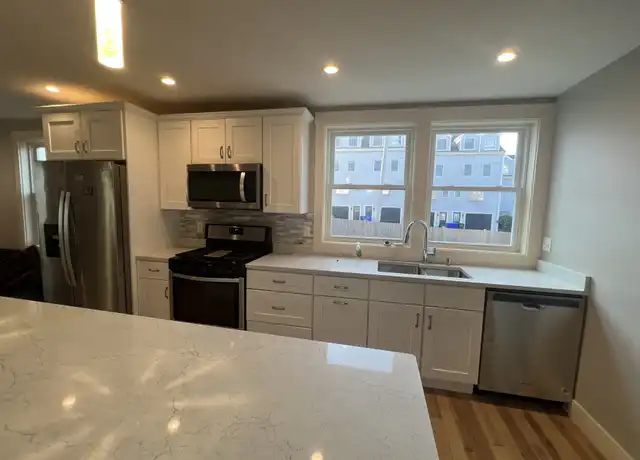 Property at 39 Snow St #1, Brighton, MA, 02135, 4 beds, 2.5 baths, [object Object]