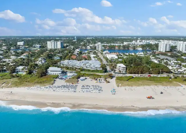Property at 410 Venetian Dr, Delray Beach, FL, 33483, 2 beds, 2 baths, [object Object]