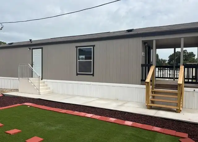 Property at 2420 Hammock Rd, Sebring, FL, 33872, 1 bed, 1 bath, [object Object]