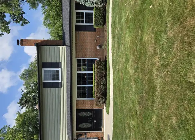 Property at 28221 Brandywine Rd, Farmington Hills, MI, 48334, 3 beds, 2.5 baths, [object Object]