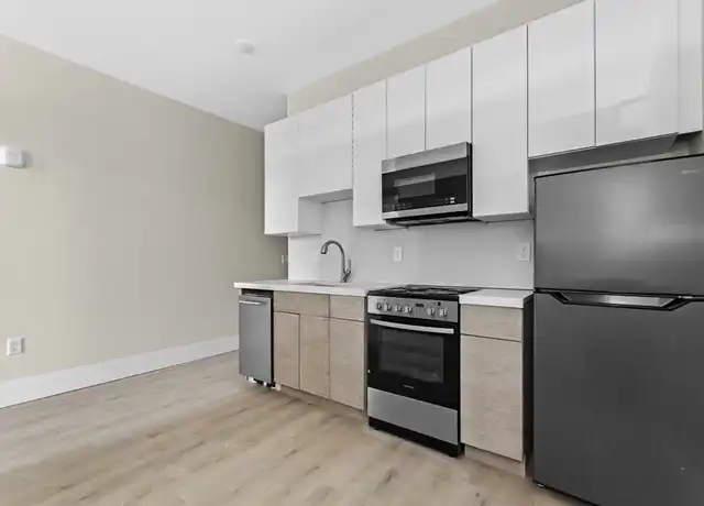 Property at 66 Emerson St Unit 106, Haverhill, MA, 01830, 0 beds, 1 bath, [object Object]