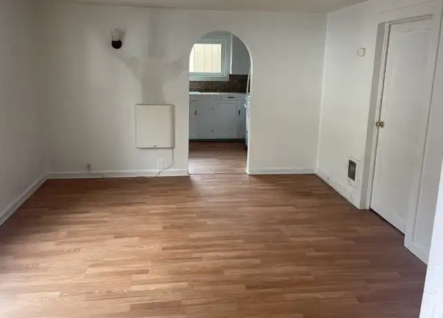 Property at 6116 Dunsmuir Ave, Dunsmuir, CA, 96025, 1 bed, 1 bath, [object Object]