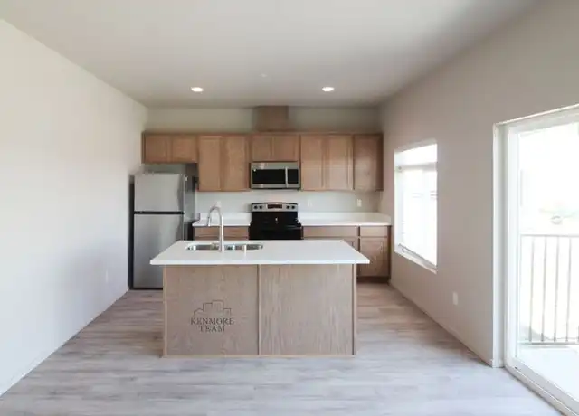 Property at 1200 N 8th Ave Unit A101, Othello, WA, 99344, 3 beds, 2 baths, [object Object]