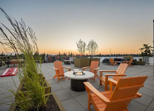 Photo of 18004 Midvale Ave N, Shoreline, WA 98133