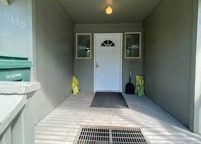 Property at 1650 N Winding Brook Loop Unit C, Palmer, AK, 99645, 1 bed, 1 bath, [object Object]