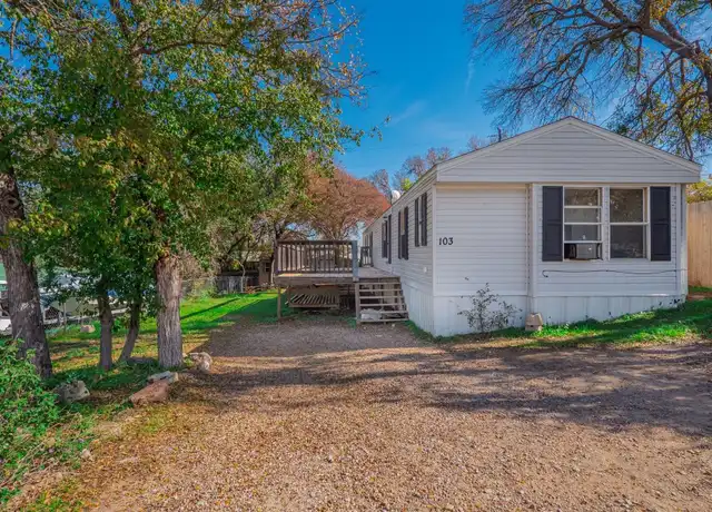 Property at 103 Mari Ln, Spicewood, TX, 78669, 4 beds, 2 baths, [object Object]