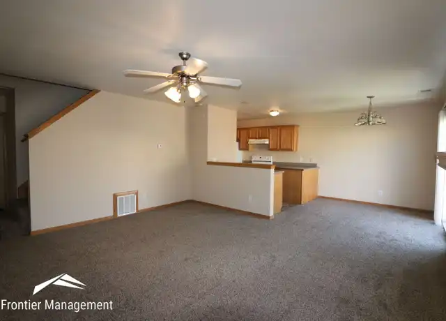 Property at 908 Jackalope Ct, Junction City, KS, 66441, 3 beds, 2.5 baths, [object Object]