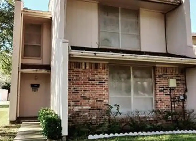 Property at 347 Valley Park Dr, Garland, TX, 75043, 4 beds, 2 baths, [object Object]