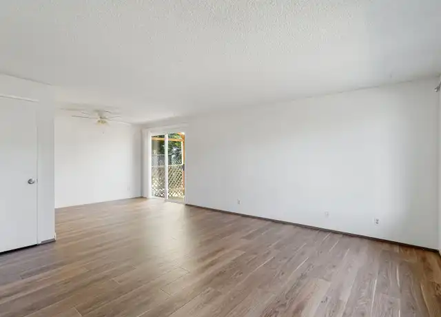 Property at 4828 State St Unit 4828, Salem, OR, 97301, 3 beds, 1 bath, [object Object]